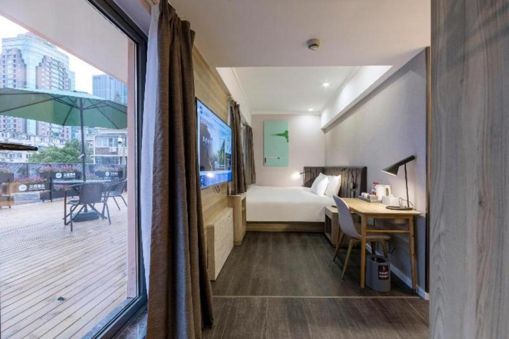 Hanting Lujiazui Oriental Pearl New Branch
